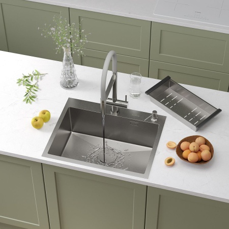 Кухонная мойка RoxenBath Simple 60 с коландером и дозатором